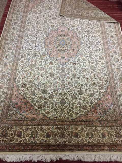 Hand Knotted Kashmir Silk Carpets