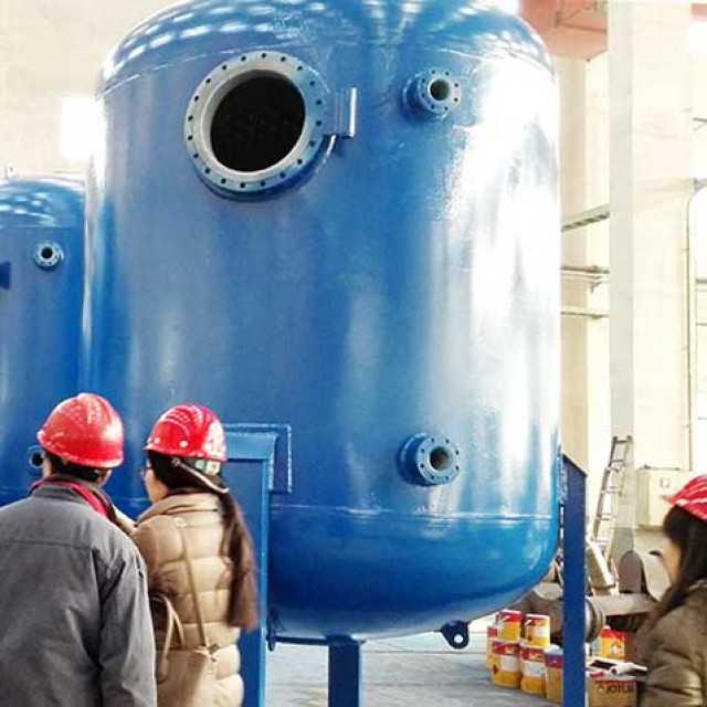 Carbon Steel Sand Filter Vessel for Industrial Water Filtration - 87 PSI
