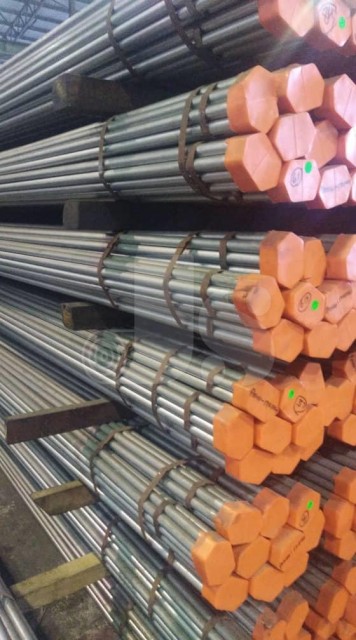 Steel Pipes for Construction & Real Estate - Customizable Options