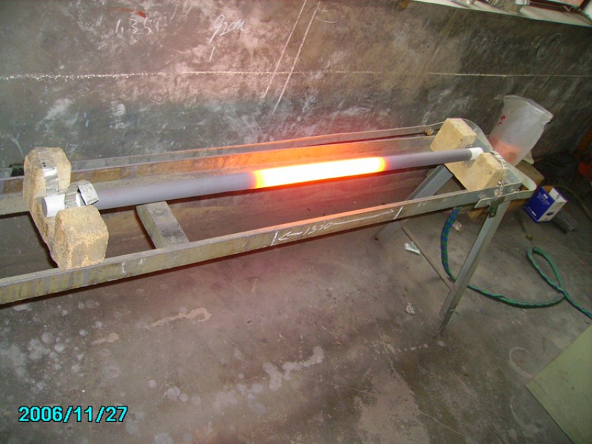 Silicon carbide heating element