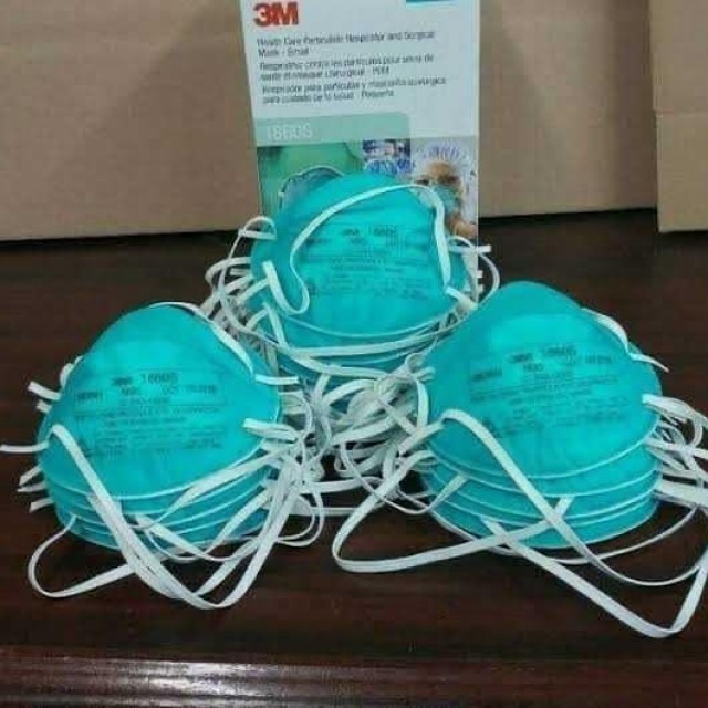 3M Face masksurgical gloves ,disposable shoes, non woven gown