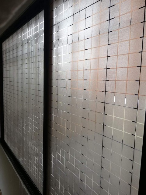 Sparkle Frosted Glass Film - Durable, Self-Adhesive Privacy Solution