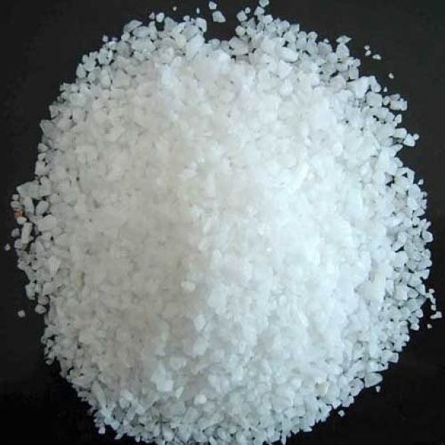 High-Quality Quartz Powder/Grains - Snow White, 99.5% SiO2, Customizable Sizes