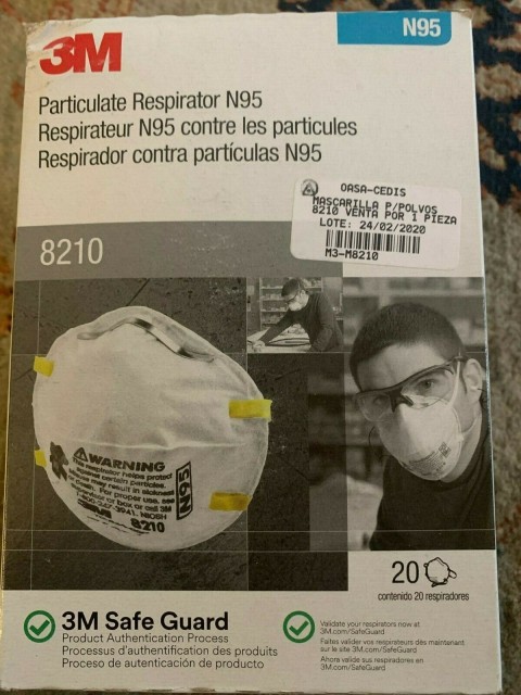 Disposable face mask 8210 and 8210 V and 1860