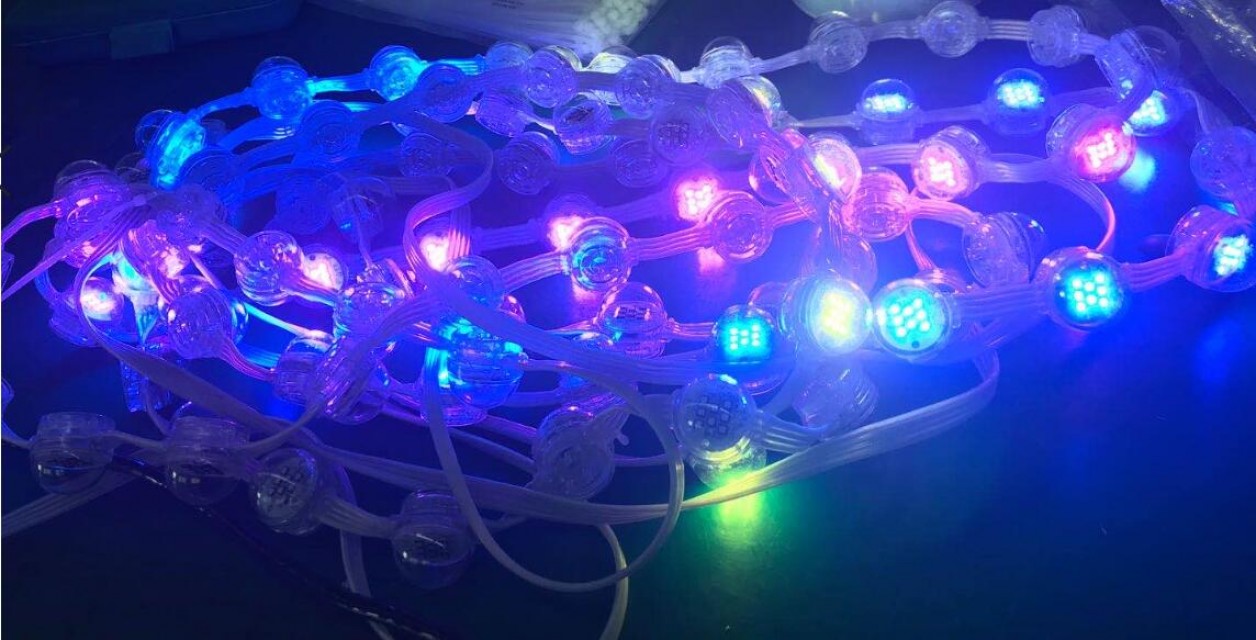 Outdoor waterproof flexible full color LED strip light