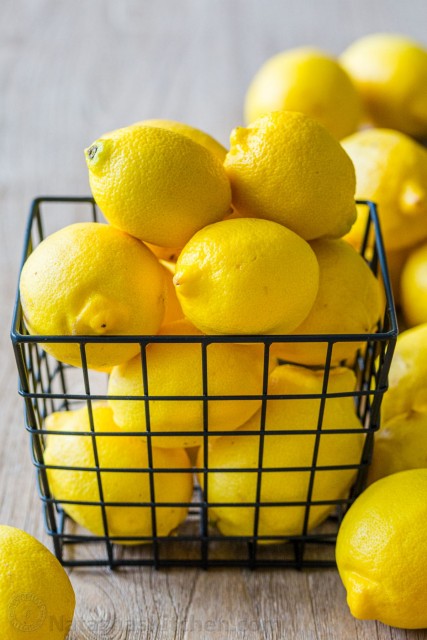Lemons ( Citrus × limon )