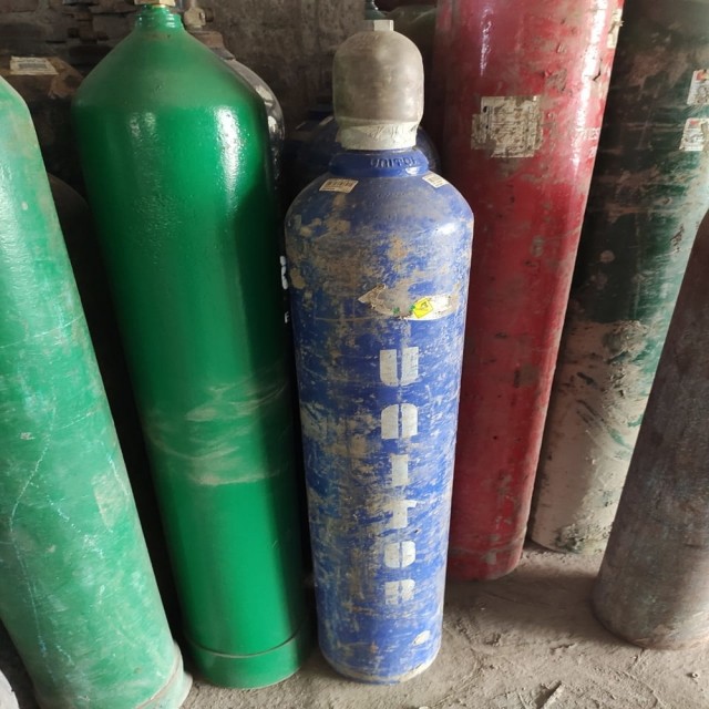 Used Unitor Oxygen and Acetylene Cylinder