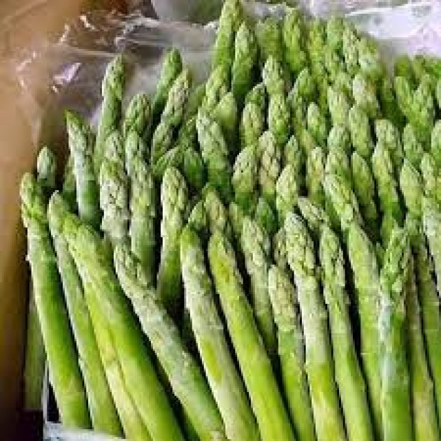 Fresh Organic Asparagus