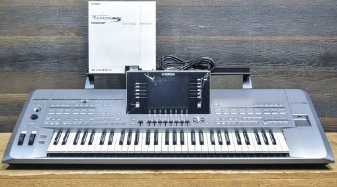 Yamaha Tyros5-61 Arranger Workstation 61-Key Keyboard Synthesizer - Wholesale Supply