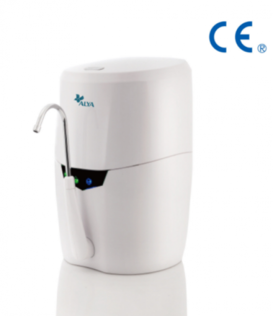 Compact UV Water Purifier - Efficient Home Appliance for Pure Water