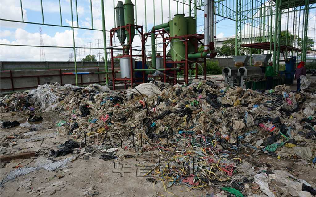 Model A Waste Plastic Pyrolysis Plant - Efficient Recycling Solution