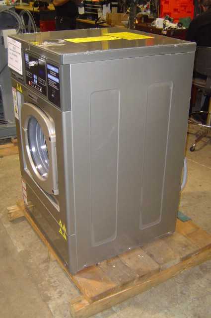 2015 Continental Girbau Commercial Washer