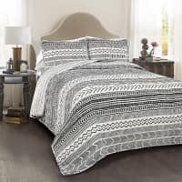 Hygge Geo Pattern Striped Quilt Bedding Set - Luxurious and Stylish Home Textiles