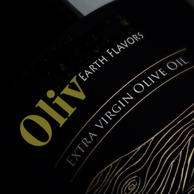 Premium  Organic Extra Virgin Olive Oil - Pure, Healthy,  EVOO