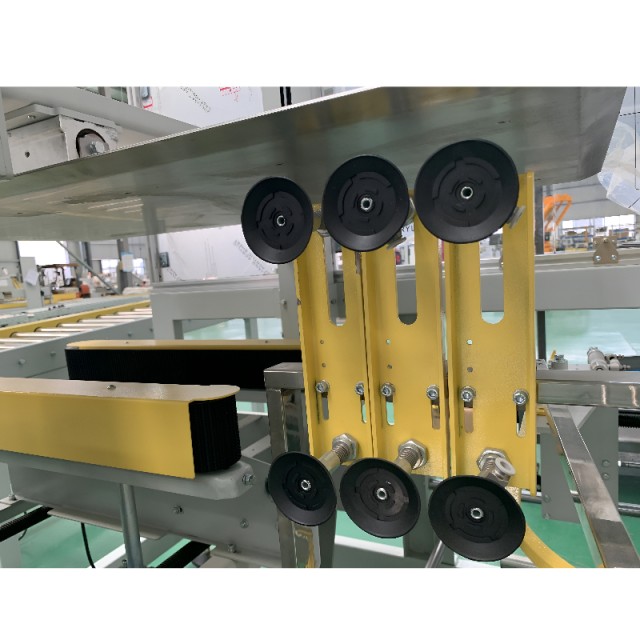 Efficient Vertical Carton Erector - Boost Your Packaging Line Productivity