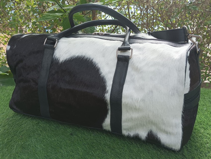 Durable Cowhide Hair-on Duffle Bag - Stylish and Spacious Travel Companion