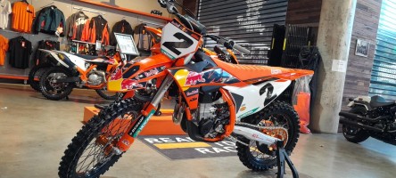 2023 KTM SX 450 F Factory Edition - High-Performance Motocross