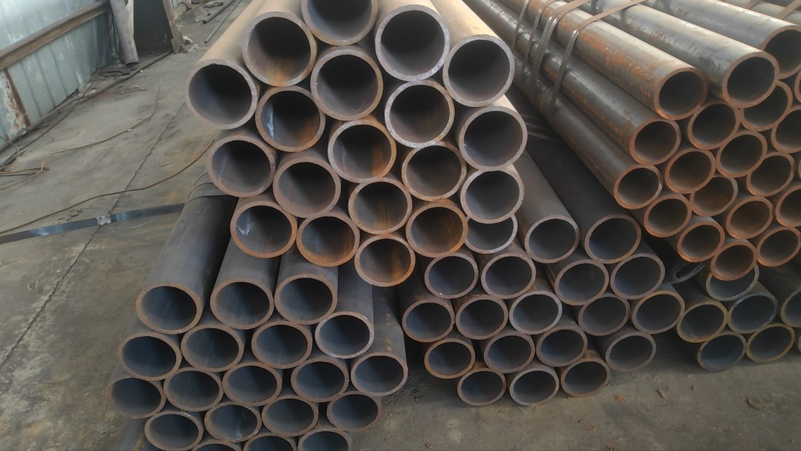 API 5L X42-X80/ X52 Seamless Carbon Steel Pipe Supplier