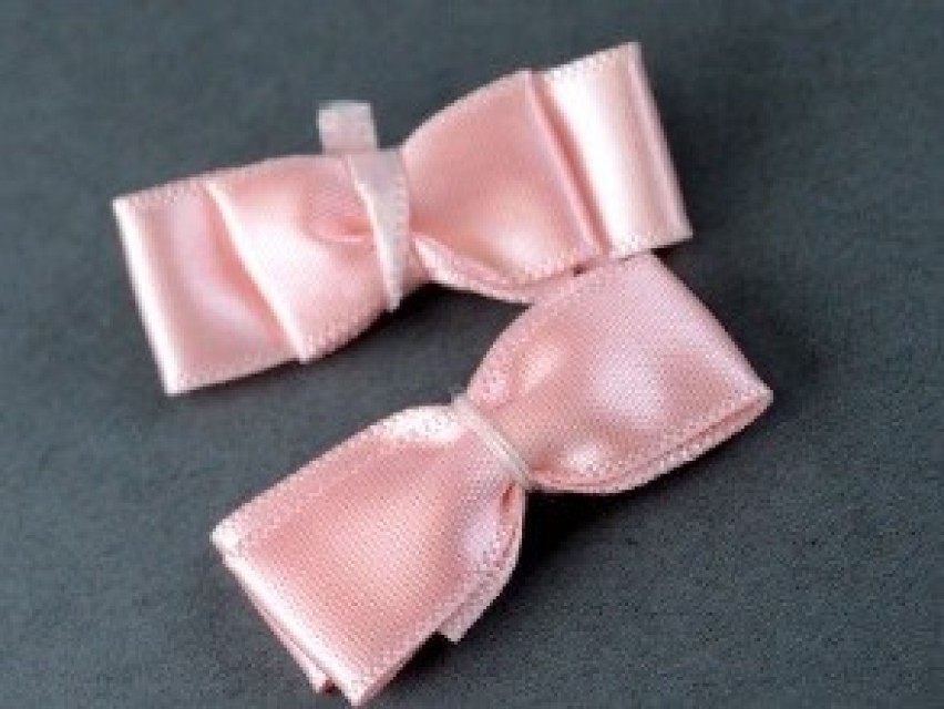 Customizable Handmade Ribbon Bows for Apparel and Fashion