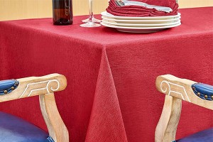 Vibrant Red Polyester Rectangle Table Cloth Quality Elegance
