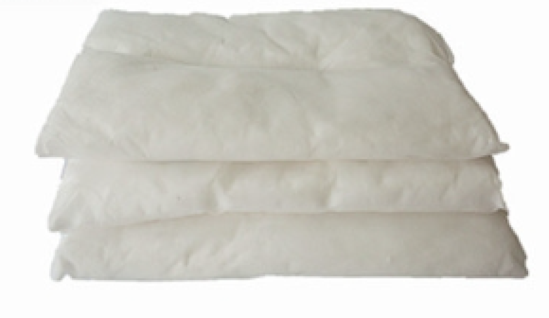 Oil And Fuel Absorbent Pillow for Spill Control