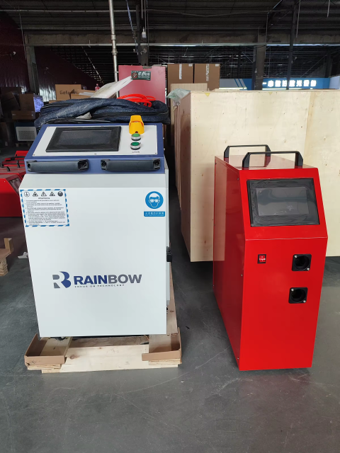 Laser Welding Machine – RDC-1500, RDD-2000, RDD-3000, RDD-4000, for Welding, Cutting & Cleaning