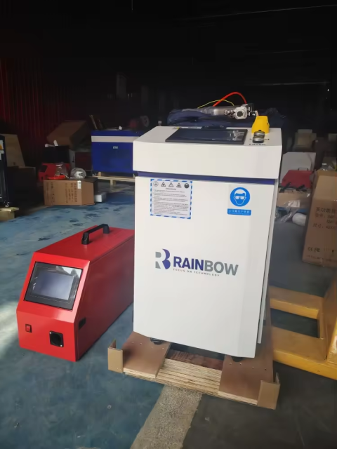 Laser Welding Machine – RDC-1500, RDD-2000, RDD-3000, RDD-4000, for Welding, Cutting & Cleaning