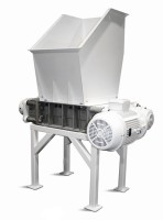 MAX 400 Shredder Machine - Industrial Waste Shredder for Plastics, Wood, Rubber, and More