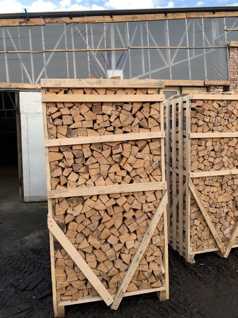 KD Beech\Hornbeam Cleaved Firewood, 250 m³ Monthly Supply