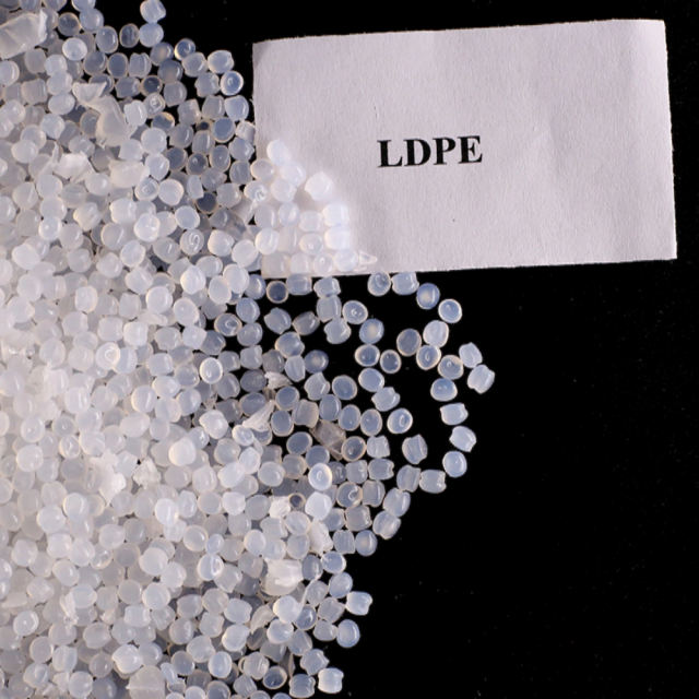 Virgin 2426h 2426K LDPE Granules Low Density Polyethylene Supplier