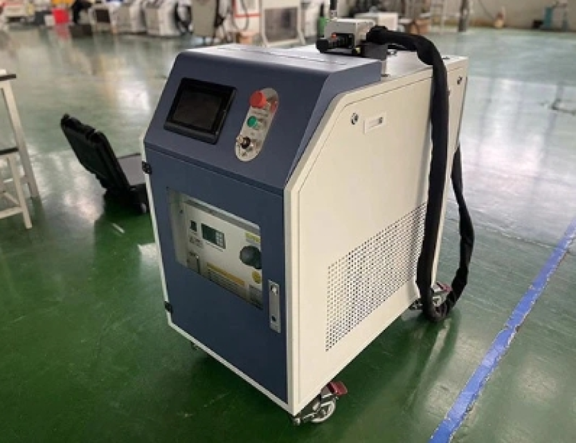 1000W Pulse Fiber Laser Cleaning Machine - Industrial Cleaning Solution