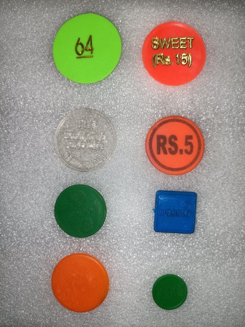 Plastic Tokens for Schools, Parking, and Shops – Durable & Lightweight