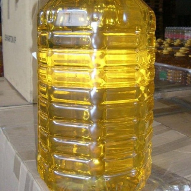 RBD Palm Oil Supplier from Malaysia - Pure Golden Yellow Refined Oil