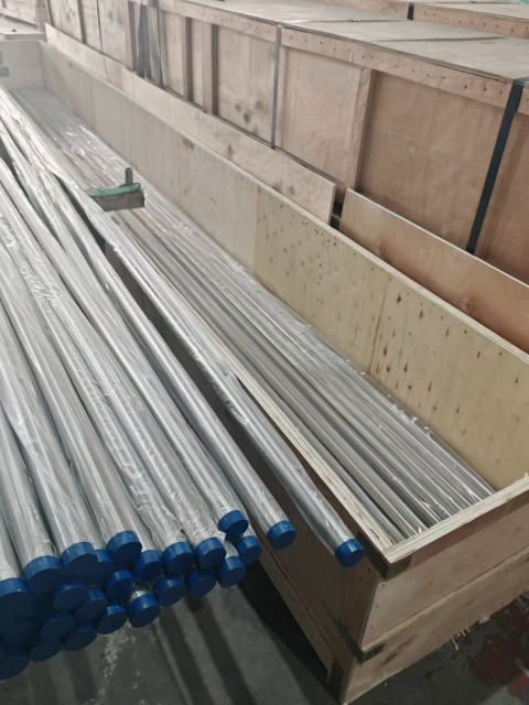 SS 304 and SS 316L Stainless Steel Tubes for Industrial Use - High Corrosion Resistance