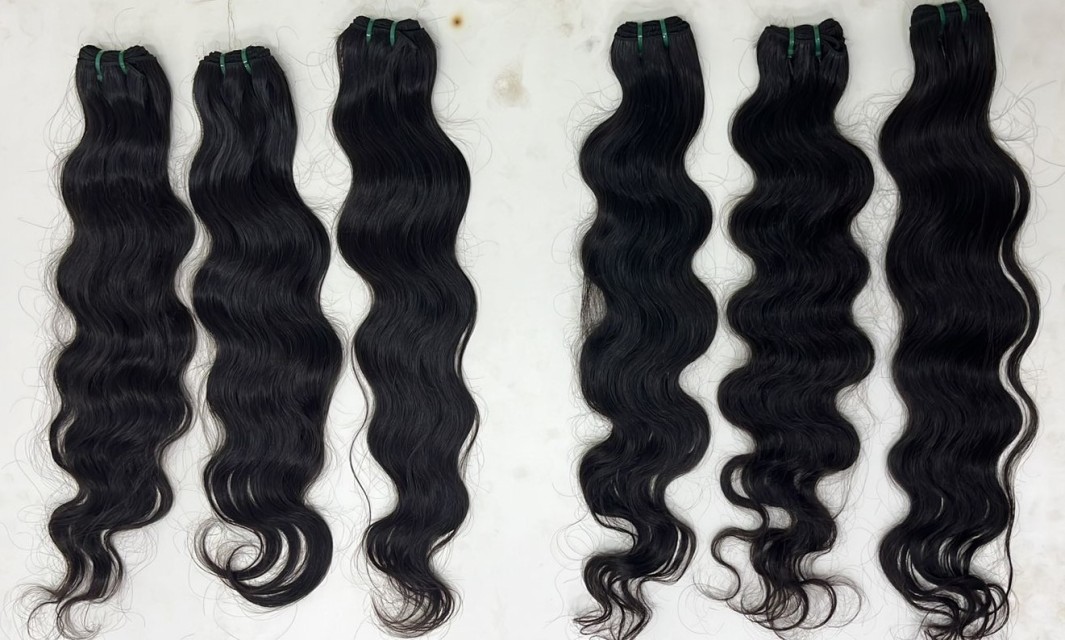 Wavy Remy Human Hair - Premium Virgin, Tangle-Free, and Cuticle-Aligned