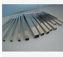 Stainless Steel Rectangular Tubes for Construction – Corrosion-Resistant, Polished Finish