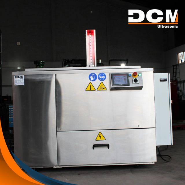 Ultrasonic Cleaning Machines for Paint Stripping and Engine Cleaning