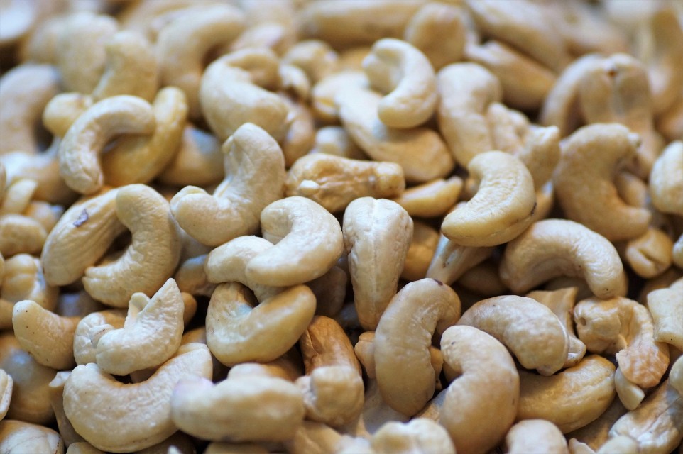 Cashew Kernels W320 W240 from Nigeria - Wholesale Available