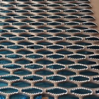 Galvanized Iron Safety Grating - Anti-Slip Plates for Industrial Safety