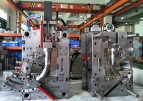 Large Plastic Injection Moulds with Laser, Painting, Pad Print – WSM China