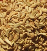 Dehydrated Garlic Flakes, Powder & Granules Supplier at Wholesale Rate