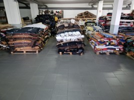Stock Lot Leather Footwear and Bags 16 Tonnes - PELES.PT Bulk Supply