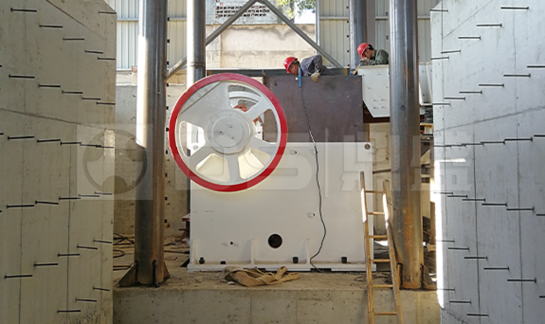 High-Capacity PE Jaw Crusher for Efficient Rock Crushing in Mining and Construction