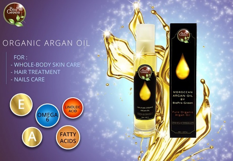 Organic Moroccan Argan Oil: Beauty in a Bottle
