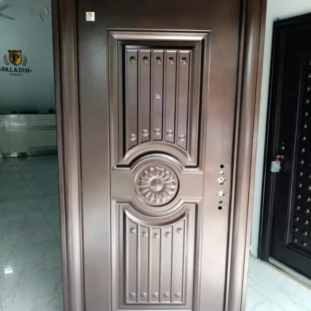 Stylish Metal and Security Doors for Your Construction Needs