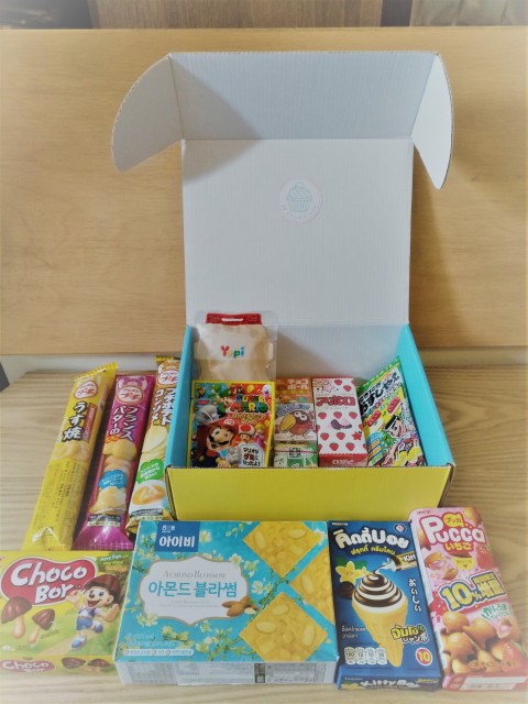 Japanese Snack Box ( Aug2021 )