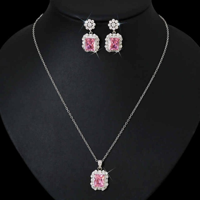 Brilliant Cubic Zirconia Jewelry Set Of Clavicle Chain And Earrings