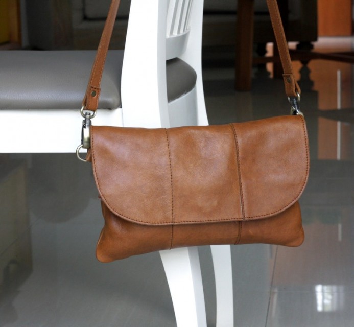 Kamea Leather Sling Bag Clutch: Elegant, Full Grain, Wholesale Prices