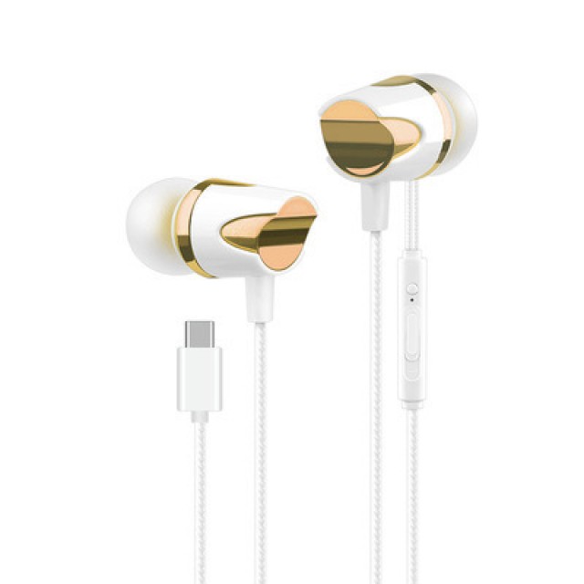 High-Quality TYPE C Wired Earphones with Heavy Bass