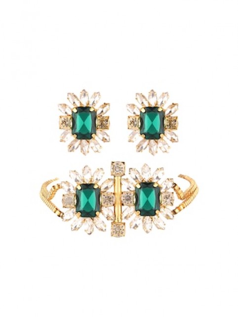 Charming Green Luxury Chokar Set - Elegant Necklace, Ring, Bracelet, and Earring